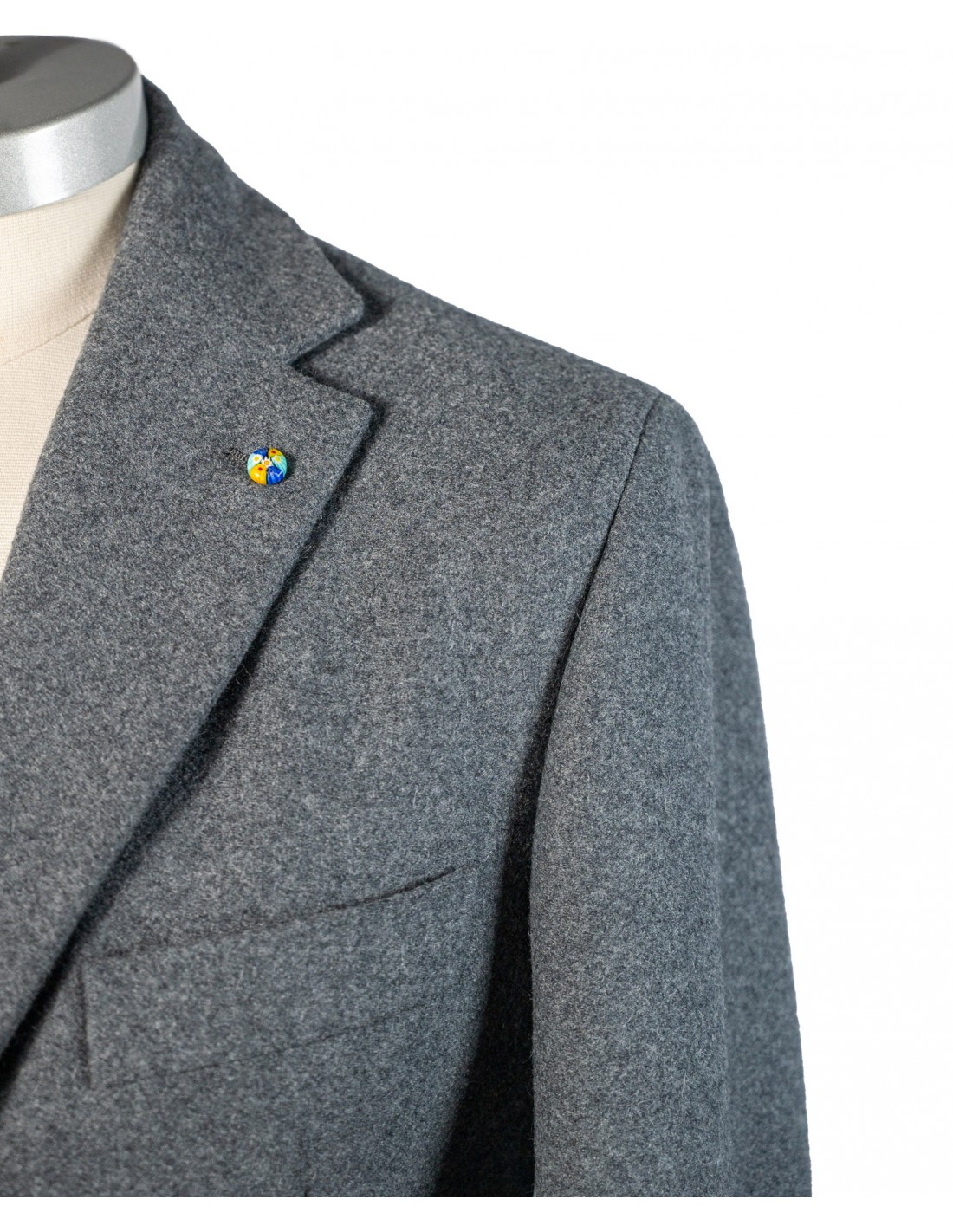 Cappotto monopetto tono su tono grigio scuro in lana e mohair | NATURAL SOFT Cappotto monopetto tono su tono grigio scuro in lana e mohair | NATURAL SOFT