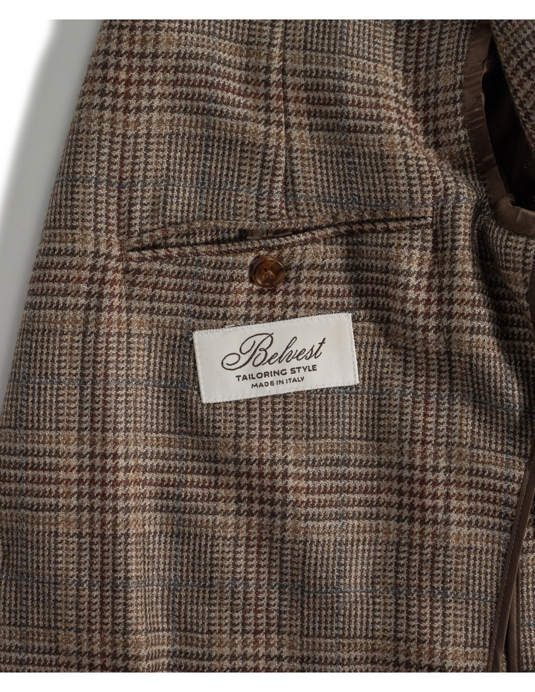 Giacca monopetto principe di Galles color marrone con check marrone scuro in 100% cashmere | JACKETINTHEBOX® Giacca monopetto principe di Galles color marrone con check marrone scuro in 100% cashmere | JACKETINTHEBOX®