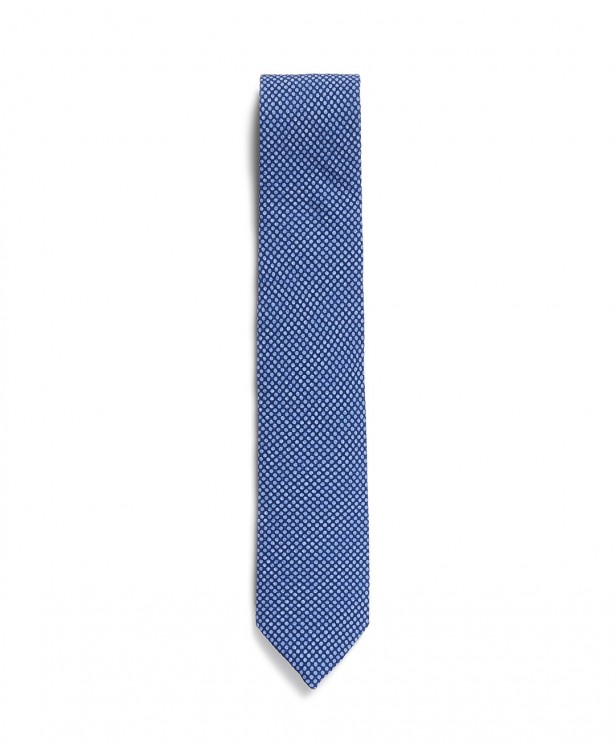 Silk tie