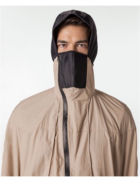 Beige polyamide tailored coat